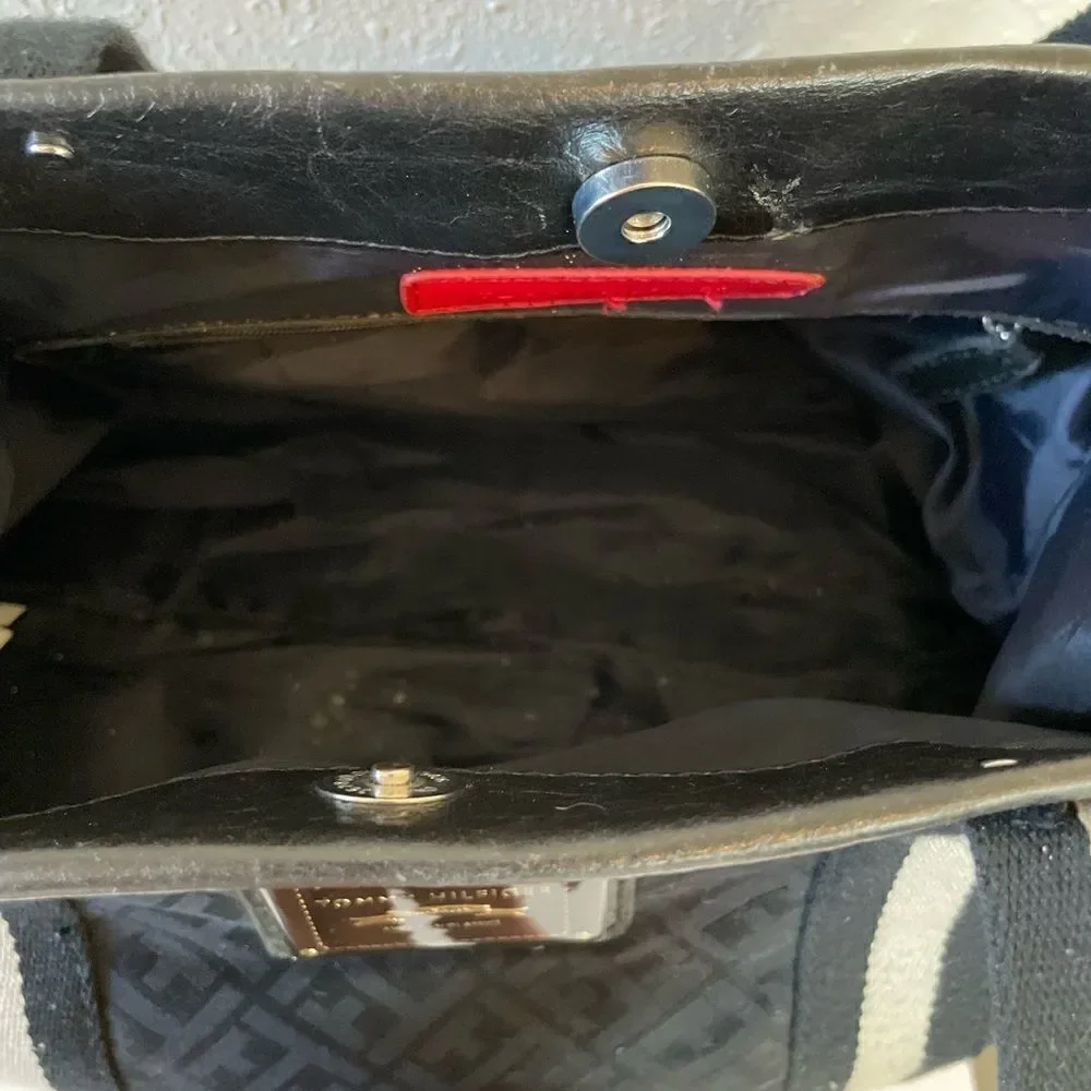 Tommy Hilfiger Handbag EUC